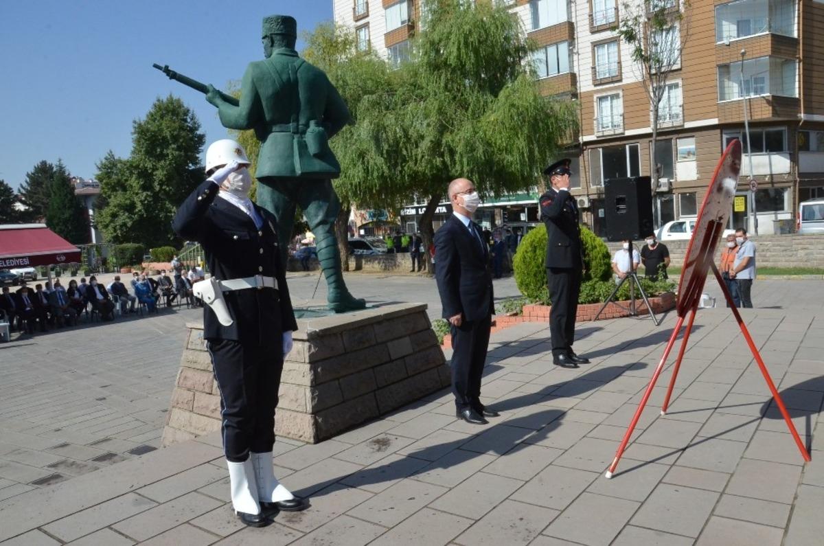 Boz&uuml;y&uuml;k&rsquo;te kurtuluşun 98. yıl d&ouml;n&uuml;m&uuml; t&ouml;renle kutlandı