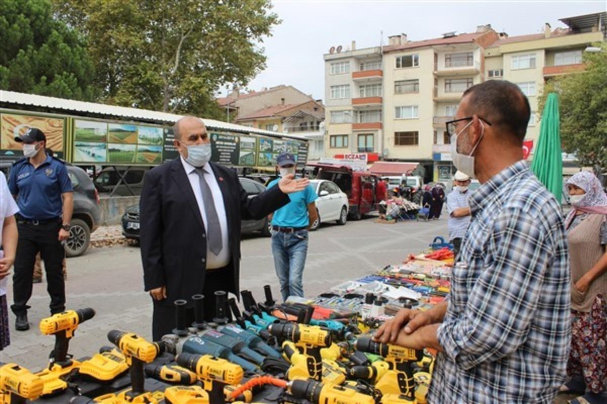Osmaneli Cuma pazarında Covid 19 denetimi