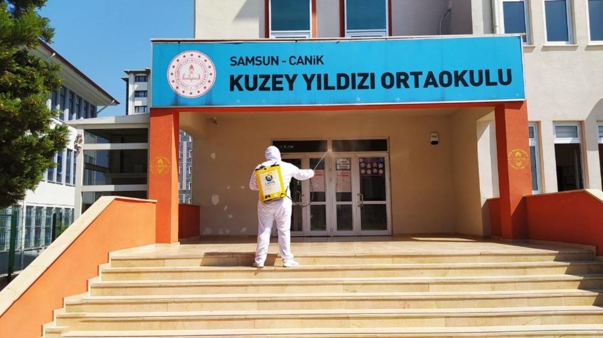 Canik&rsquo;te sınavlar &ouml;ncesi okullar dezenfekte edildi