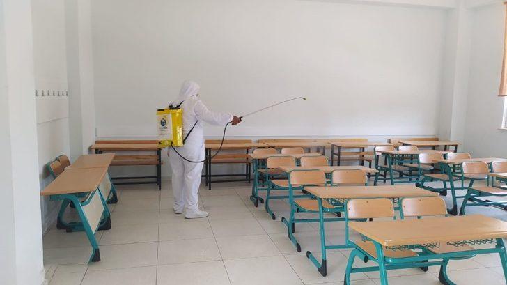 Canik’te sınavlar öncesi okullar dezenfekte edildi G3