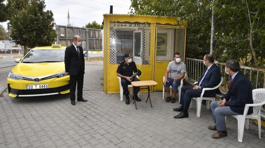 Edirne&rsquo;de Vali Canalp korona denetimlerine sahada devam ediyor