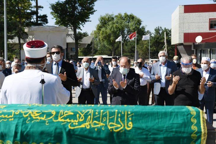 Bakan Akdağ’ın amcası son yolculuğuna uğurlandı G5