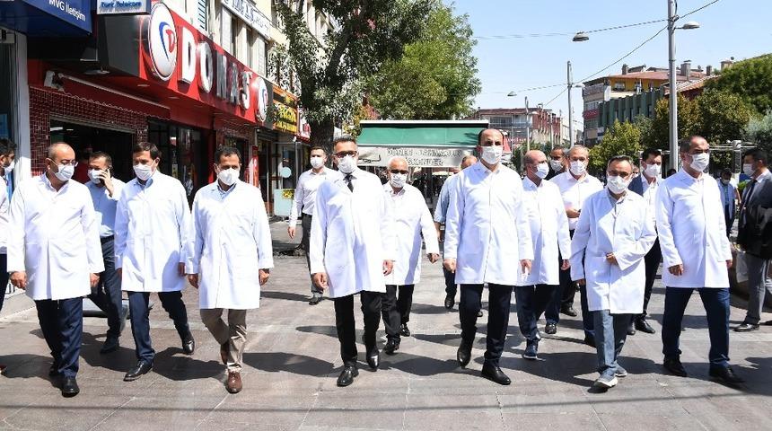Konya&rsquo;da maske, mesafe ve hijyen seferberliği