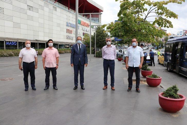 Sultanbeyli’de Covid-19 tedbirleri kapsamında Kaymakam Metin Kubilay’ın katılımıyla denetimler gerçekleştirildi G2