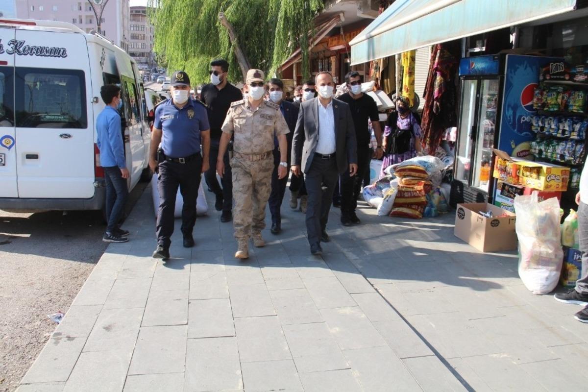 Şemdinli&rsquo;de korona vir&uuml;s tedbirleri denetimi