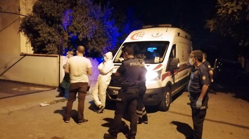 Sokağa &ccedil;ıkan koronavir&uuml;s hastasını ailesi ihbar etti