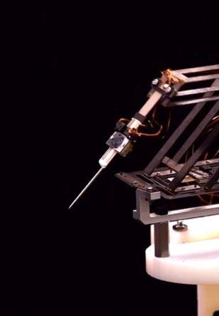 Bu robot doktorların en b&uuml;y&uuml;k yardımcısı olmaya aday!