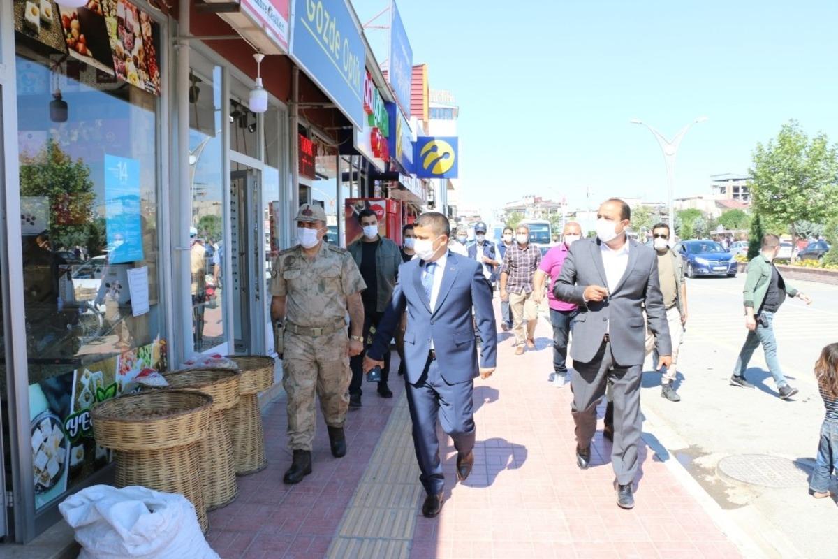 Kaymakam Mehmetbeyoğlu&rsquo;ndan korona vir&uuml;s denetimi