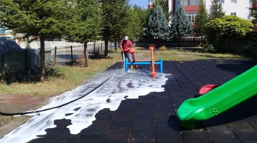 Safranbolu’da temizlik çalışması