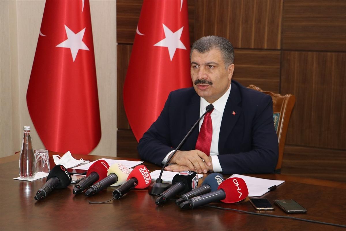 Bakan Koca, 6 ilin sağlık m&uuml;d&uuml;rleri, başhekimleri ve saha koordinat&ouml;rleriyle g&ouml;r&uuml;şt&uuml;: (1)