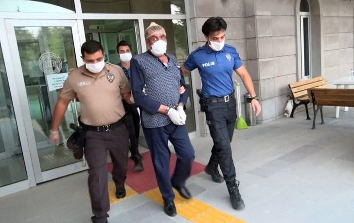 Cezaevine giden baba ile kızının ilgin&ccedil; diyaloğu