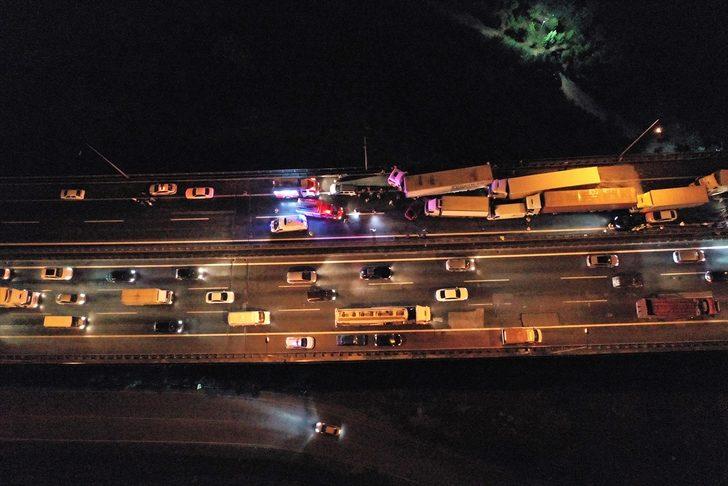 GÜNCELLEME 2 - Anadolu Otoyolu'nda zincirleme trafik kazası G1