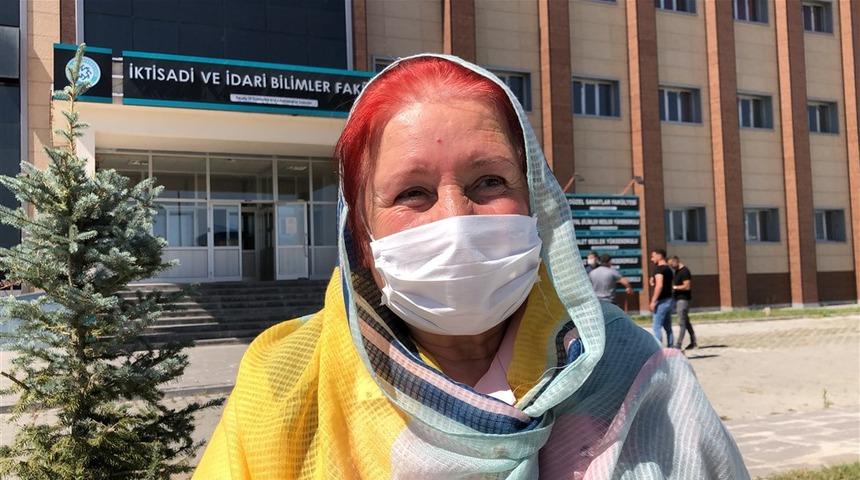 Ayşen Arda İş&ccedil;i, 65 yaşında &uuml;niversiteli oldu