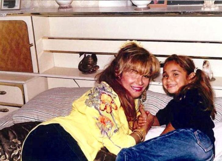 Bergen'in mezarının kafes içinde olma nedeni yürekleri yaktı G1