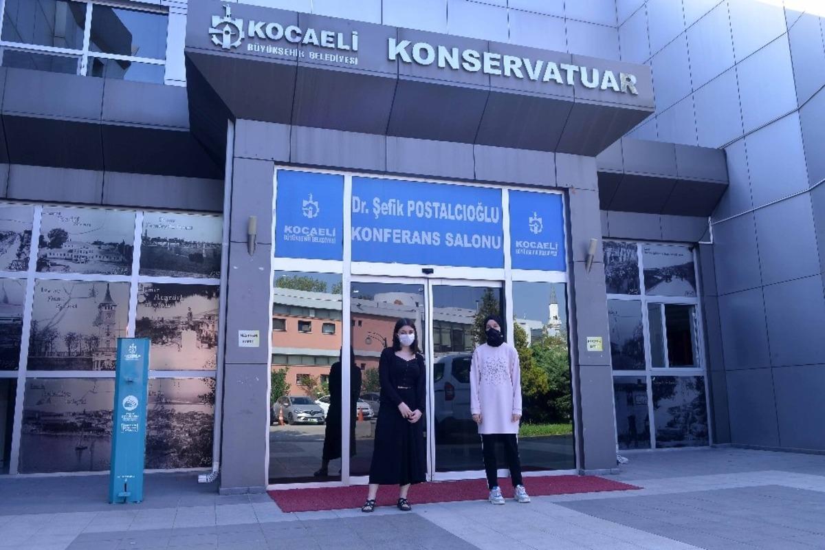 B&uuml;y&uuml;kşehir Konservatuvarı &ouml;ğrencilerinden &ouml;rnek başarı