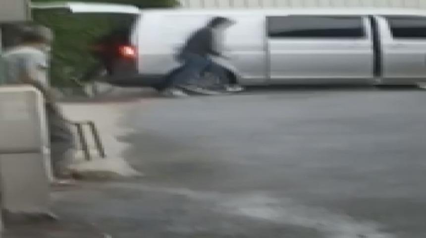 Hırsızlara tabureyle müdahale etti ama başarılı olamadı