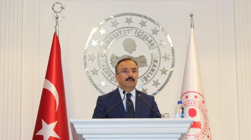 Sokağa &ccedil;ıkma kısıtlaması olacak mı? İ&ccedil;işleri Bakanlığı'ndan sokağa &ccedil;ıkma yasağı a&ccedil;ıklaması