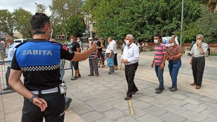 Kestel’de aşure kazanları 15 bin kişi için kaynadı G4