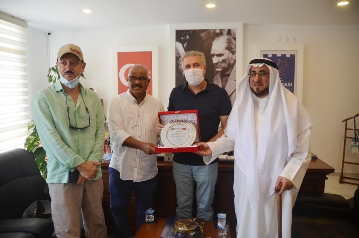 T&uuml;rkiye-Kuveyt dostluğu Kuşadası&rsquo;nda b&uuml;y&uuml;yor