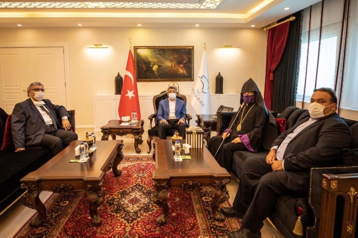 T&uuml;rkiye Ermeni Patriği Maşalyan, Vali Bilmez&rsquo;i ziyaret etti