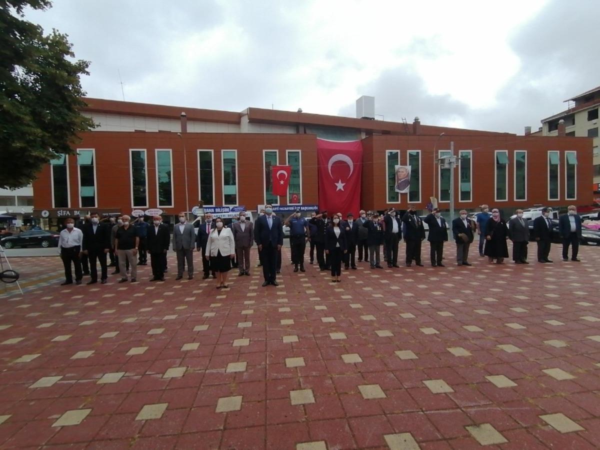 Pazaryeri&rsquo;nin d&uuml;şman işgalinden kurtuluşunun 98. yılı t&ouml;renle kutlandı