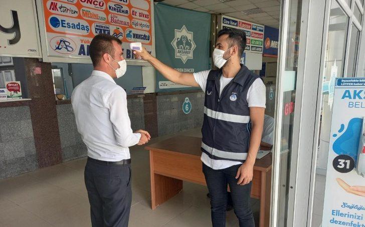 Aksaray’da otobüs terminali düzenli dezenfekte ediliyor G3