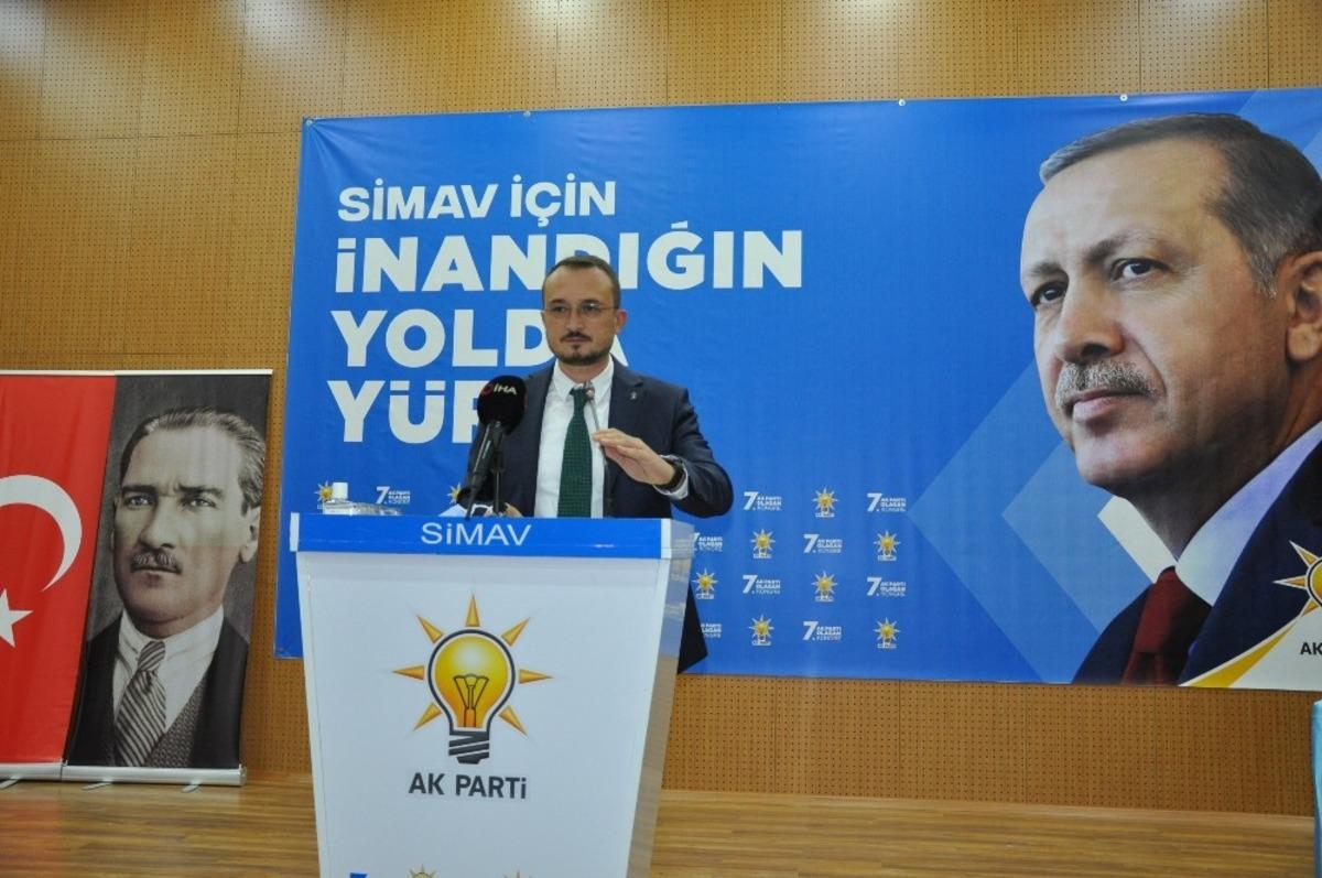 Başkan Ahmet Kulat g&uuml;ven tazeledi