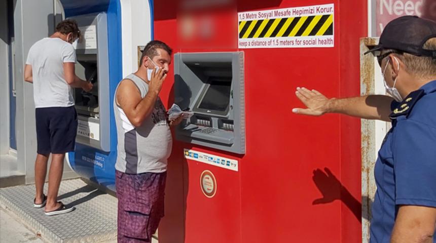 ATM'den para çeken maskesiz vatandaşa emniyet müdüründen ceza göndermesi: 1000 TL fazla çek