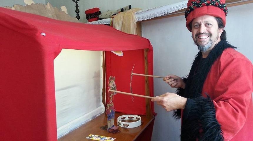 Aydınlı oyuncu vatandaşlardan yardım bekliyor