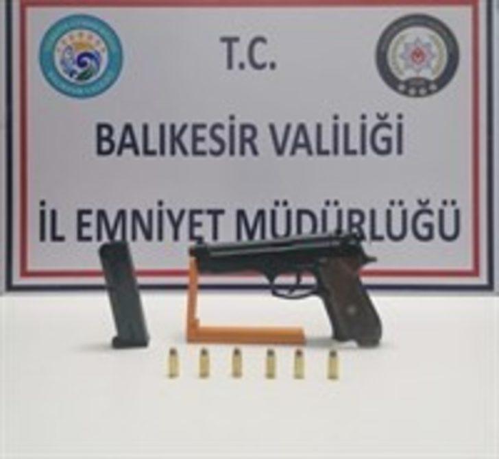 Balıkesir polisinde silah operasyonu G4
