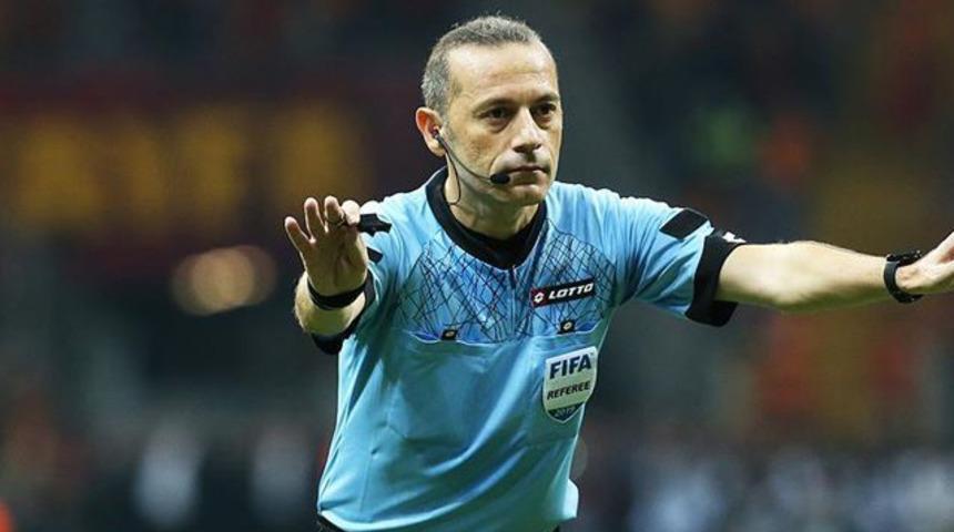 Lig hakemlerinin en tecr&uuml;belisi C&uuml;neyt &Ccedil;akır