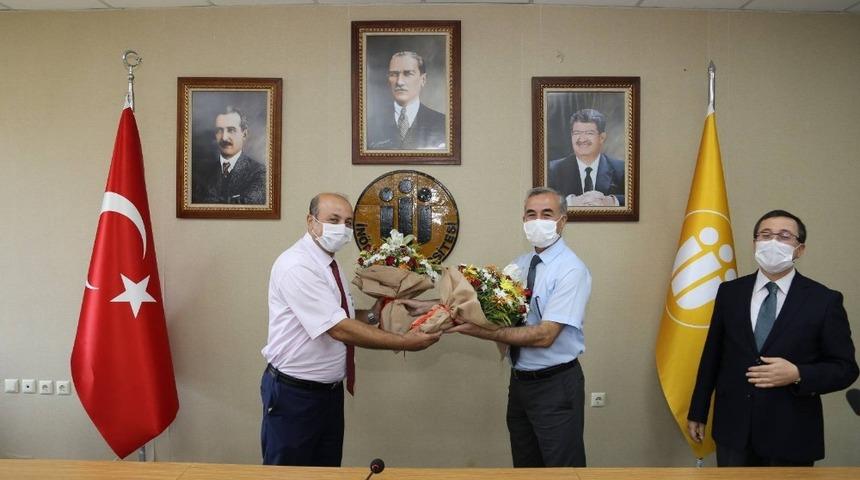 İnönü Üniversitesi’nde görev değişimi