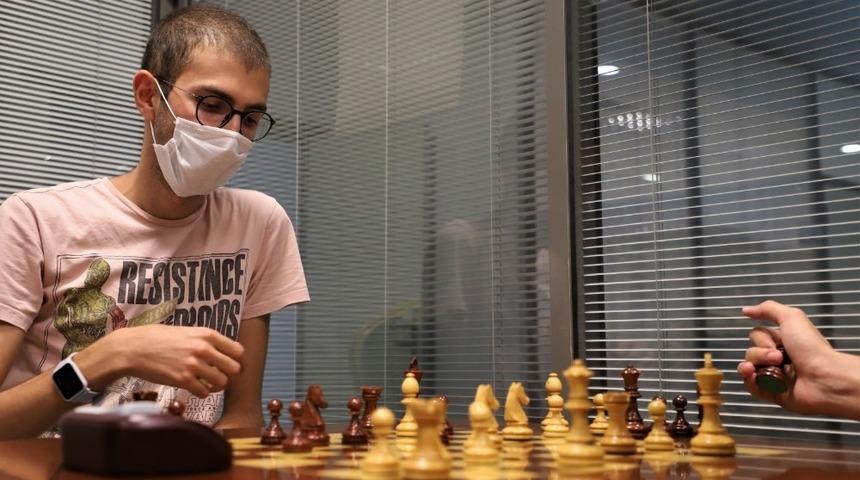 Yoğun ders temposuna Akademi Lise molası