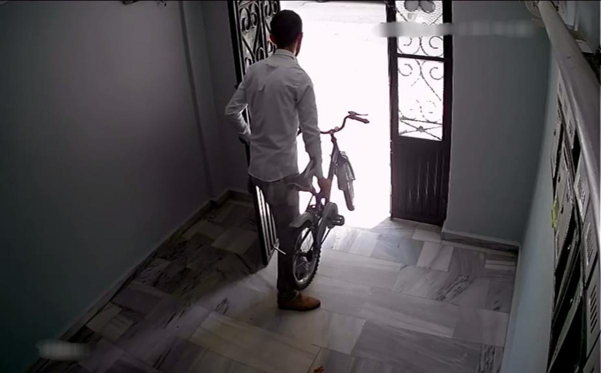 &Ccedil;ocukların kabusu olan bisiklet hırsızı yakalandı