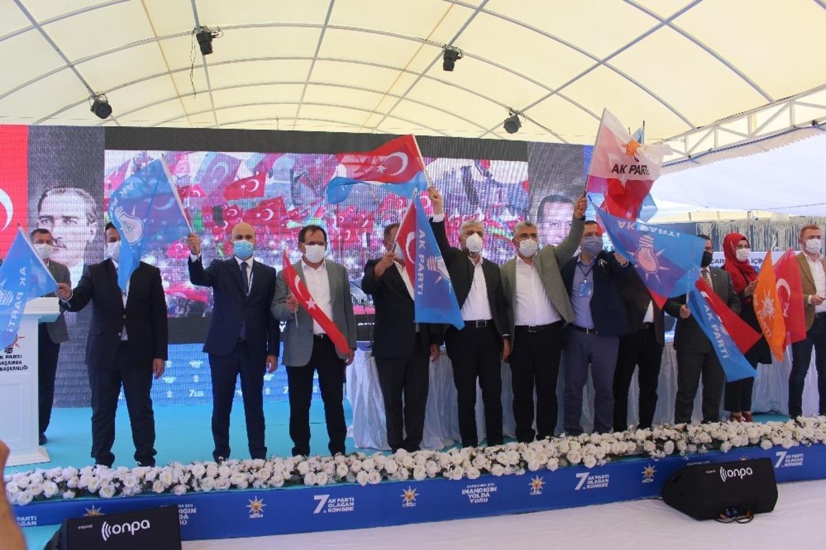 AK Parti &Ccedil;arşamba 7. Olağan Kongresi ger&ccedil;ekleştirildi