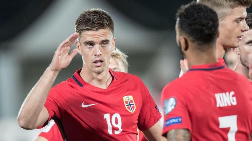 &Uuml;&ccedil; b&uuml;y&uuml;klerin g&ouml;zdesi Markus Henriksen, Porto yolunda