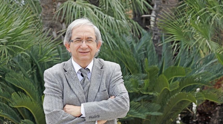 T&uuml;rk akademisyen, d&uuml;nyanın en etkili bilim insanları listesinde