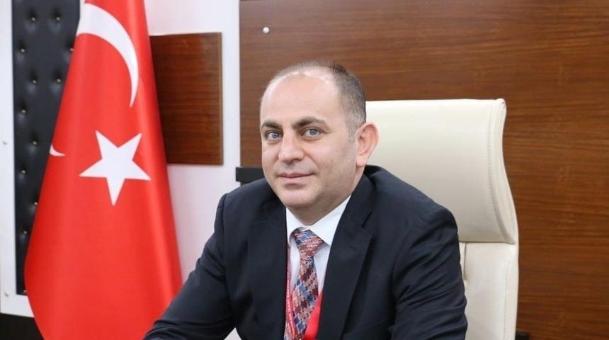 Başhekim &Ccedil;imen: "Korona vir&uuml;s m&uuml;cadelesi hastanede değil sokakta kazanılır"