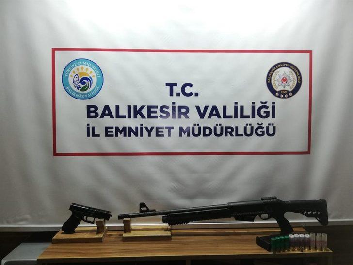 Balıkesir polisten silah operasyonu G2
