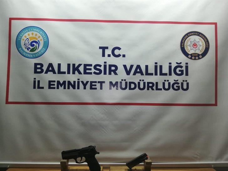 Balıkesir polisten silah operasyonu G3