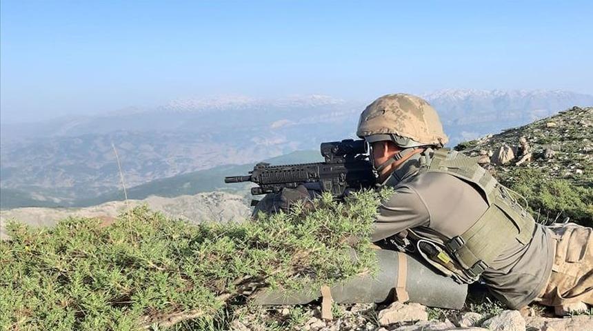 'Turuncu Kategori'deki &Ouml;zlem Atsak ile 'Gri Kategori'deki Rıdvan Eryılmaz etkisiz hale getirildi