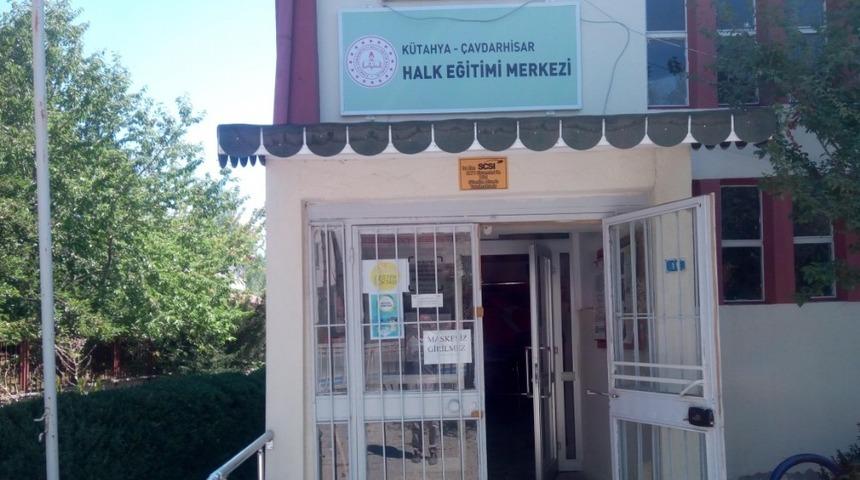 Halk Eğitim Merkezi M&uuml;d&uuml;rl&uuml;ğ&uuml;, EBA destek noktası olarak hizmet veriyor