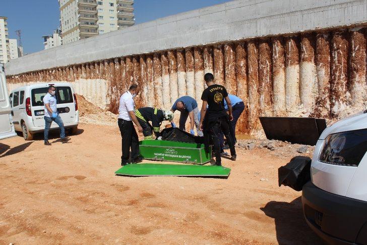 Gaziray inşaat alanında ceset bulundu G5