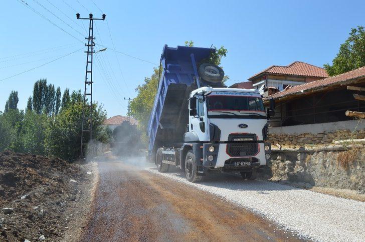 Korkuteli Yukarı Karaman yolu yenileniyor G3