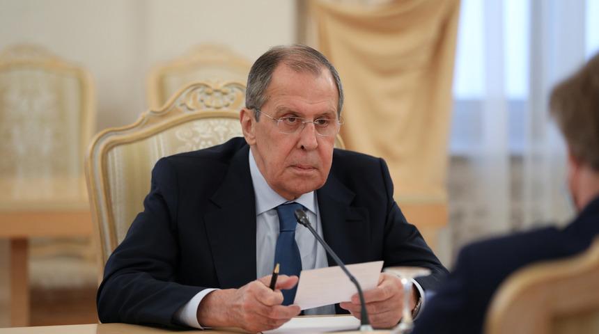 Lavrov: T&uuml;rkiye ile Rum tarafı arasında arabuluculuk yapmaya hazırız