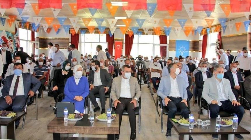 AK Parti il&ccedil;e kongrelerine devam ediyor