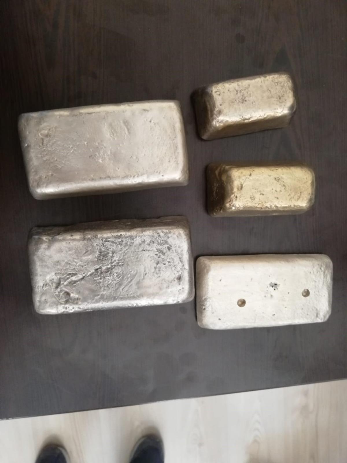 Metali altın diye satmak isteyen dolandırıcı Denizli&rsquo;de yakalandı