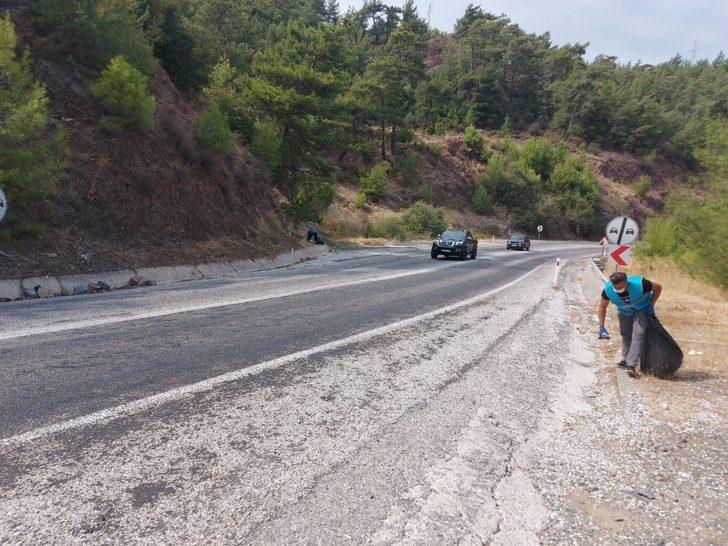 Belediye ekipleri onlarca torba çöp topladı G5