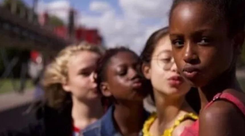 RT&Uuml;K kararını vermişti! Netflix 'Minnoşlar'ı kaldırdı