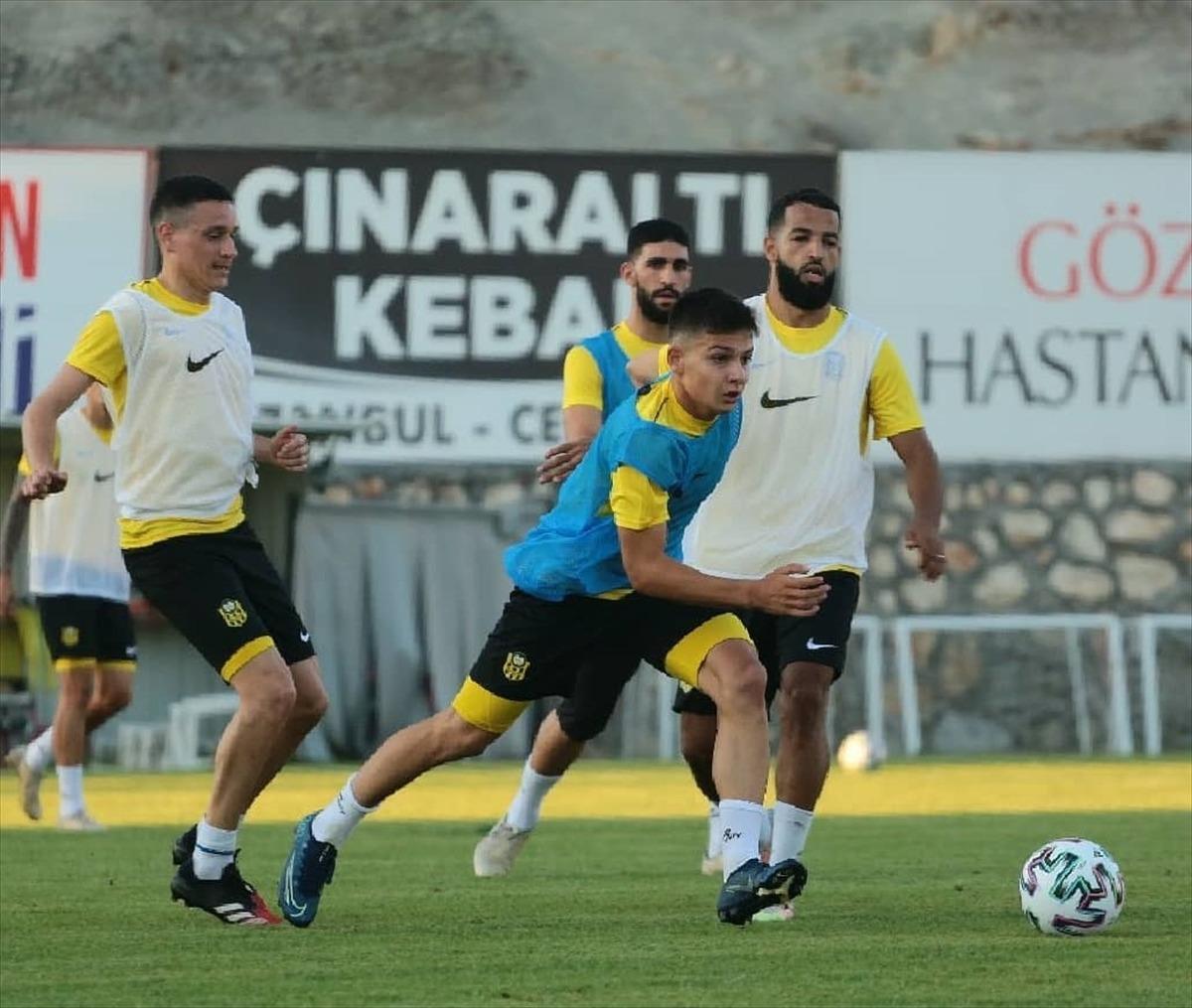 Yeni Malatyaspor'da Fatih Karag&uuml;mr&uuml;k ma&ccedil;ı hazırlıkları